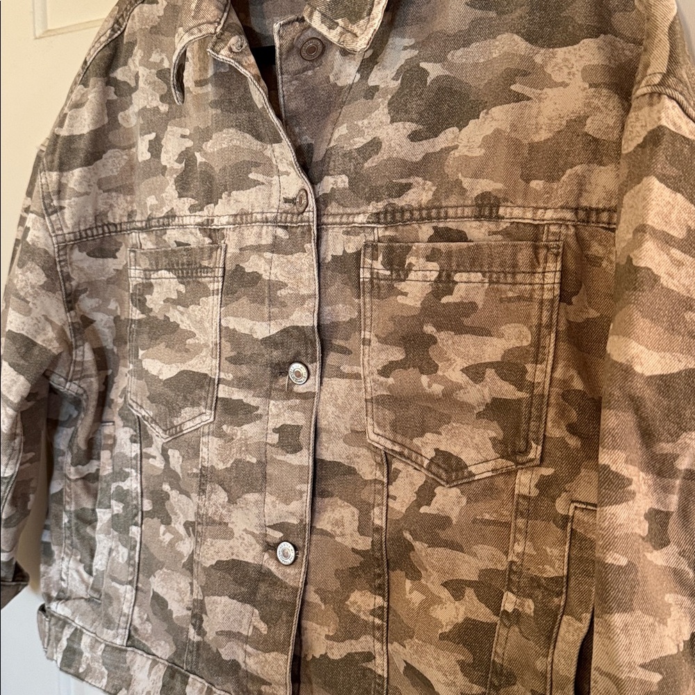 We The Free Opal Swing Printed Denim Jacket Free People - Picture 5 of 10